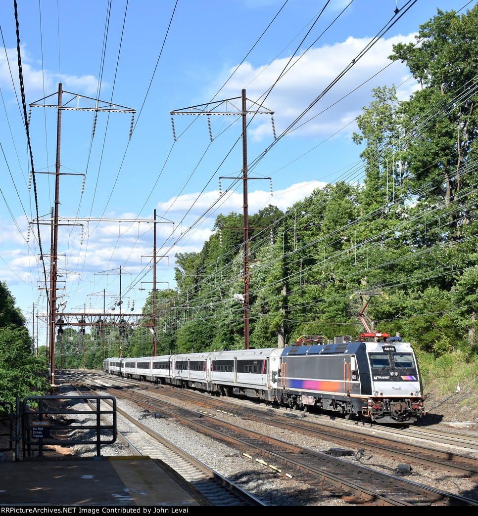 ALP-46 # 4618 pushing the Eastbound out of Metuchen Station